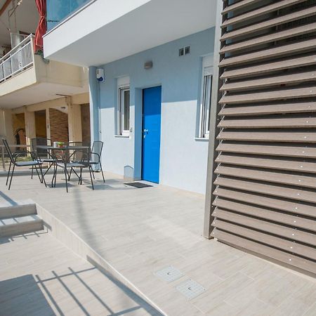 Peraía Niki'S Apartments الغرفة الصورة